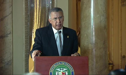 Nuevo director de la CSS advierte a los funcionarios que exigir� rendir cuentas