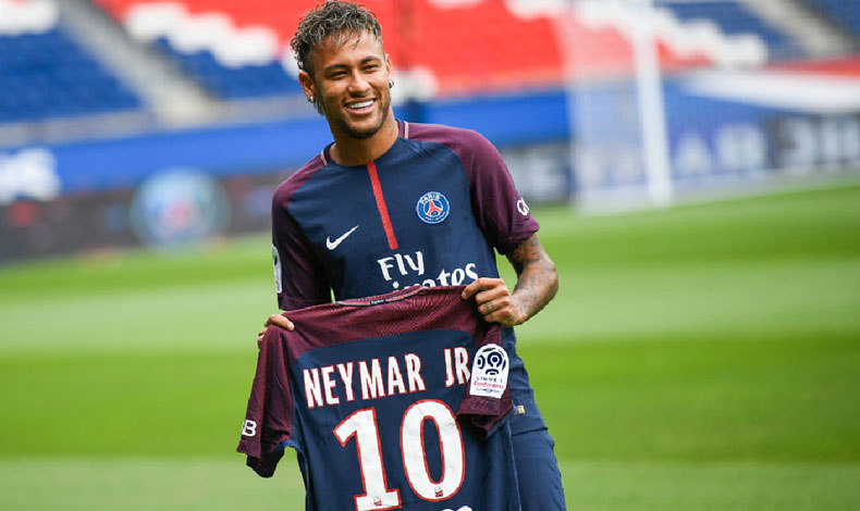 La camiseta de Neymar es la ms buscada por los fanticos