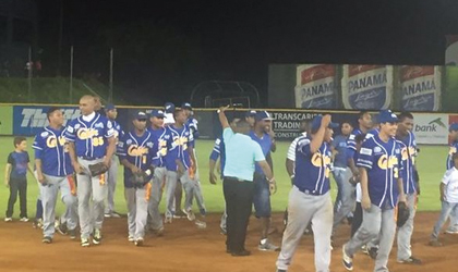 Coln se acerca a la clasificacin a la segunda ronda