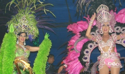 Calle Abajo se luci en el Rumbn de Carnaval