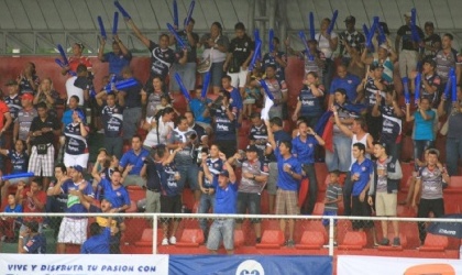 Aumenta la asistencia a los estadios paname�os