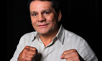 Ex Boxeador, aprend a bailar gracias a los santeos