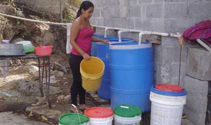 Sin agua quedaron cuatro sectores de San Miguelito luego del apagn