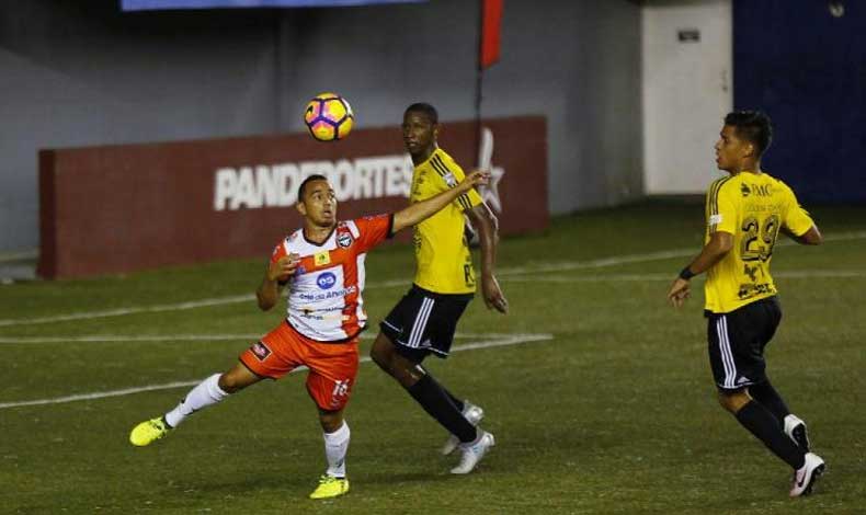 Tauro pasa al tercer puesto del Torneo Apertura