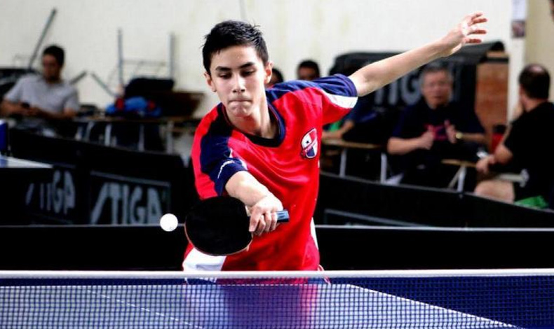 Jacobo Vahnish se coron campen del Tenis de Mesa