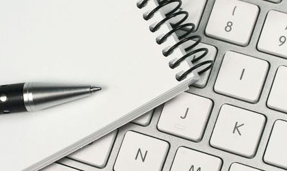Es ms importante aprender a escribir a mano o aprender a teclear?