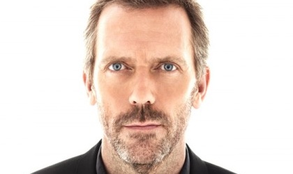 Hugh Laurie no ser el villano de Robocop y se menciona que lo reemplaza Clive Owen