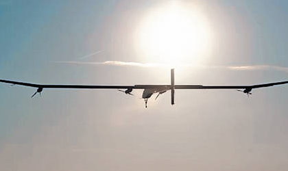 Histrico: Avin solar cumple su viaje intercontinental de 6000 km