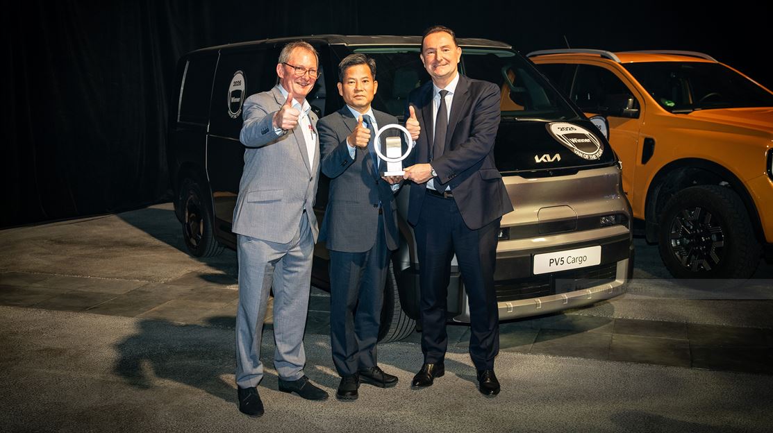 Kia hace historia con el PV5: Conquista el premio Van Internacional del Ao 2026