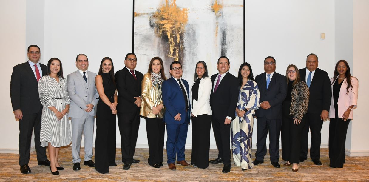 KPMG Panam� re�ne a l�deres empresariales para analizar tendencias y retos del entorno fiscal
