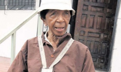 Fallece Mara Carter Pantalones