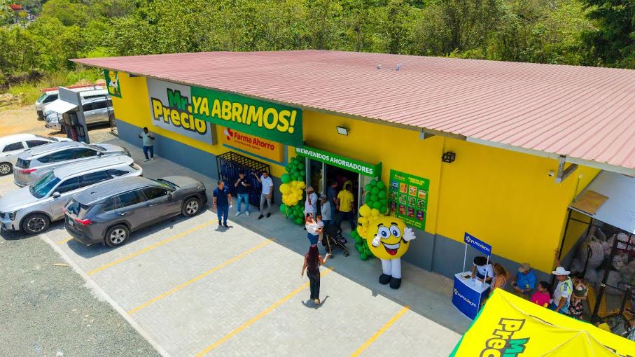 Grupo Rey  llega a todo Panam� con nuevo Mr. Precio en Metet�