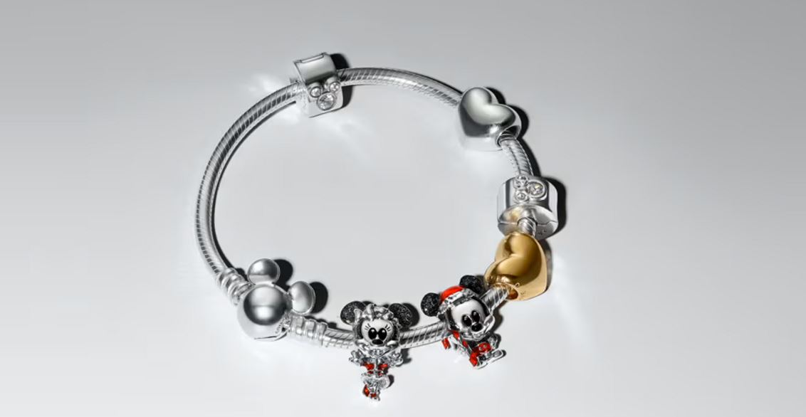 Pandora redefine la magia de regalar con Mickey, Minnie y una coleccin llena de encanto