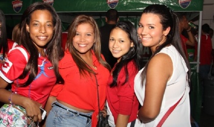 Fotos de La Fiesta de la Roja Hotel Panam Viernes 22 de Marzo