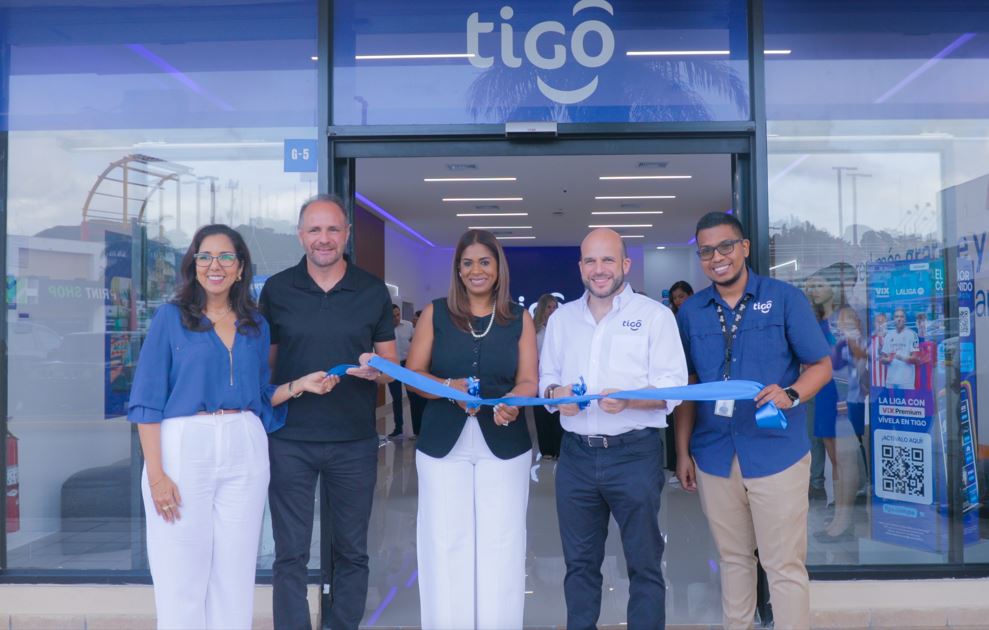 TIGO renueva su tienda en Los Andes y fortalece su presencia en Panama Norte y San Miguelito