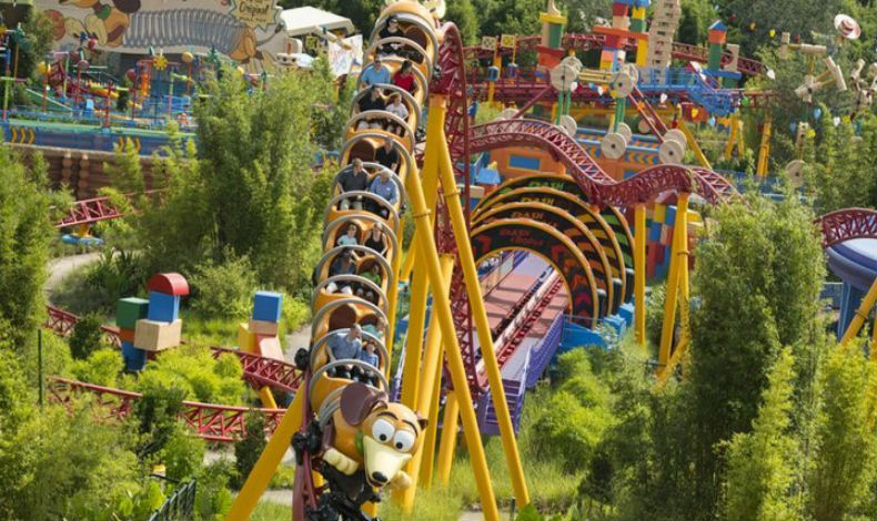 Toy Story Land vuelve una locura a  Disney World