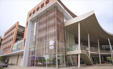 /vidasocial/bac-establece-otro-importante-hito-la-formalizacion-de-la-casa-matriz-bac-headquarters-con-sede-en-panama/106414.html
