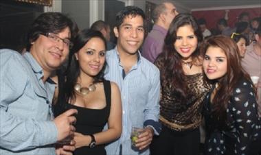 /vidasocial/fotos-de-alta-bar-sabado-26-de-octubre/22563.html