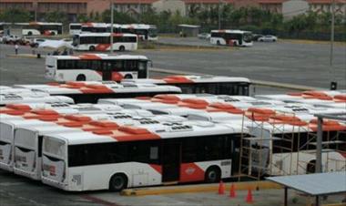 /vidasocial/operadores-del-metro-bus-quieren-salarios-de-mas-de-550-/30431.html