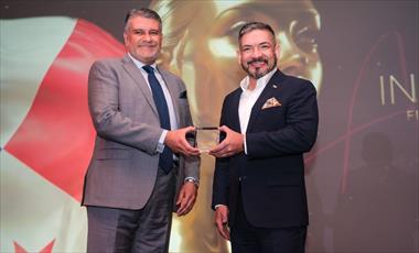 /zonadigital/caja-de-ahorros-recibe-premio-plata-de-fintech-americas-por-su-innovacion-en-productos-digitales/106746.html