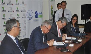 /vidasocial/miguel-mayo-alfredo-martiz-y-julio-osorio-firman-agenda-complementaria/62092.html