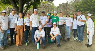 /vidasocial/fundacion-aes-panama-reafirma-su-compromiso-ambiental-en-la-gran-jornada-nacional-de-limpieza-de-playas/106139.html