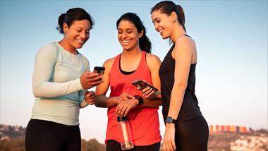 /vidasocial/-que-cinco-habitos-pueden-ayudar-a-las-mujeres-a-sentirse-mas-fuertes-y-con-mas-energia-cada-dia-/106420.html