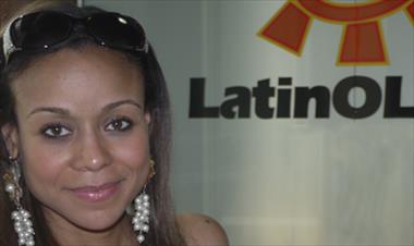 /musica/janelle-davidson-le-canta-al-mundo-que-se-rinde/13624.html