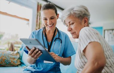 Purple May: La innovaci�n en salud hoy hace posible controlar la inflamaci�n y  la sintomatolog�a en pacientes con EII en Panam�