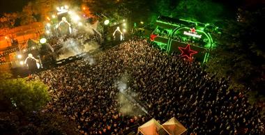 /musica/15-mil-personas-cruzaron-caminos-en-panama-crossroads-musica-arte-gastronomia-y-reflexion/106561.html