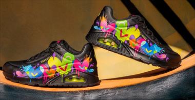 Skechers presenta su colaboraci�n con el artista Jason Naylor
