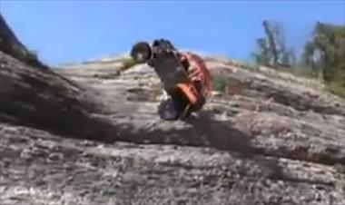 /vidasocial/video-de-como-subir-un-cerro-en-un-carrito/21993.html