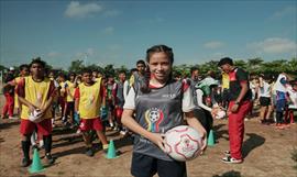 adidas hace entrega de cancha remodelada en el Chorrillo junto a la fundacin  Ftbol Con Corazn