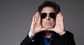 Andres Calamaro Cumple y complace a Panam en su concierto