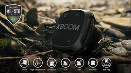 Chiva de LG  XBoom de 25 mil Watts junto a Mr Saik