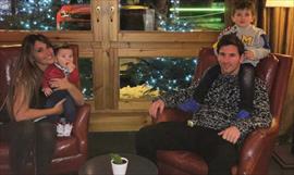 Futura esposa de Messi y su socia Sofa Balbi inaugurarn una sucursal de zapatos