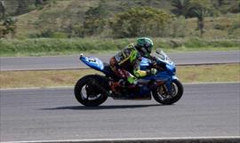 Pilotos se preparan para el Moto Velocidad Power 92.1 FM'