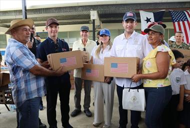 Estados Unidos anuncia un mill�n de d�lares adicionales en ayuda por el terremoto en Panam�, elevando su asistencia humanitaria a un total de 6 millon