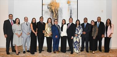 KPMG Panam� re�ne a l�deres empresariales para analizar tendencias y retos del entorno fiscal