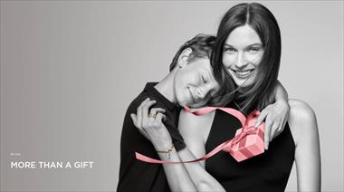 /spotfashion/pandora-redefine-el-espiritu-de-las-fiestas-con-joyas-que-celebran-la-conexion-y-la-emocion-de-regalar/106347.html