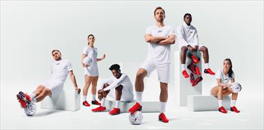 Skechers Football presenta el nuevo Standout Pack